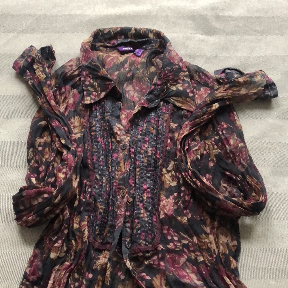 NWOT, MEXX, sheer, floral, light, button down women  shirt, 100% cotton blouse - Picture 6 of 8